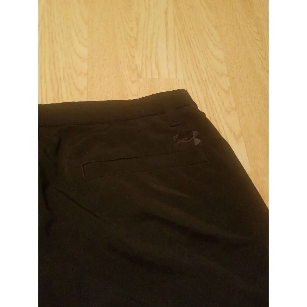Under Armour Heat‎ Gear Golf Shorts Men's 32  Black Loose Stretch Chino EUC
